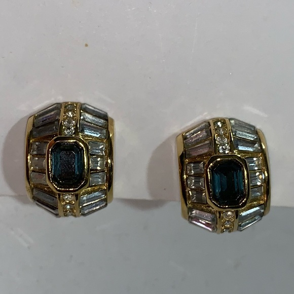 CHRISTIAN DIOR 14k gold plated Austrian crystal clear baguette blue emerald cut - Picture 2 of 16